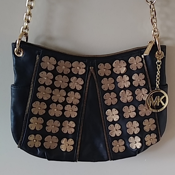 Michael Kors Handbags - Unique Michael Kors handbag, nice!